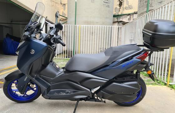 YAMAHA XMAX 250 CONNECTED ABS YAMAHA XMAX 250 CONNECTED ABS